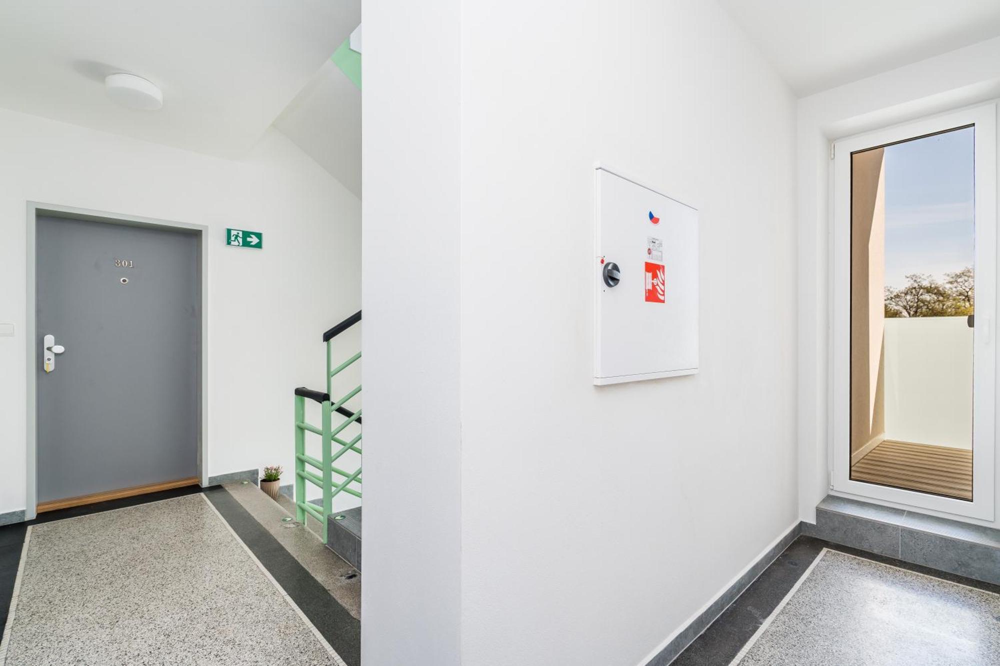 Ferienwohnung Perla Hradce 302 Hradec Králové Exterior foto